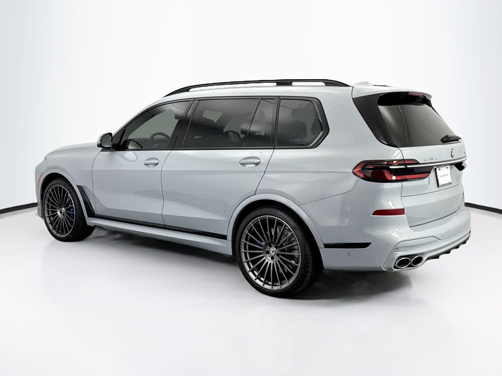 Thumbnail: 2025 BMW X7 - 3