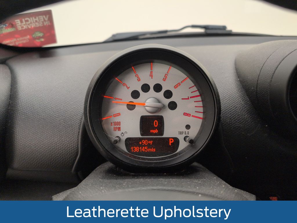 Used 2013 Red MINI Base image 21