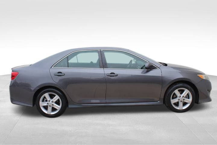 Used Car 2014 Toyota Camry  L For Sale Under $12,000 In Georgetown, Texas