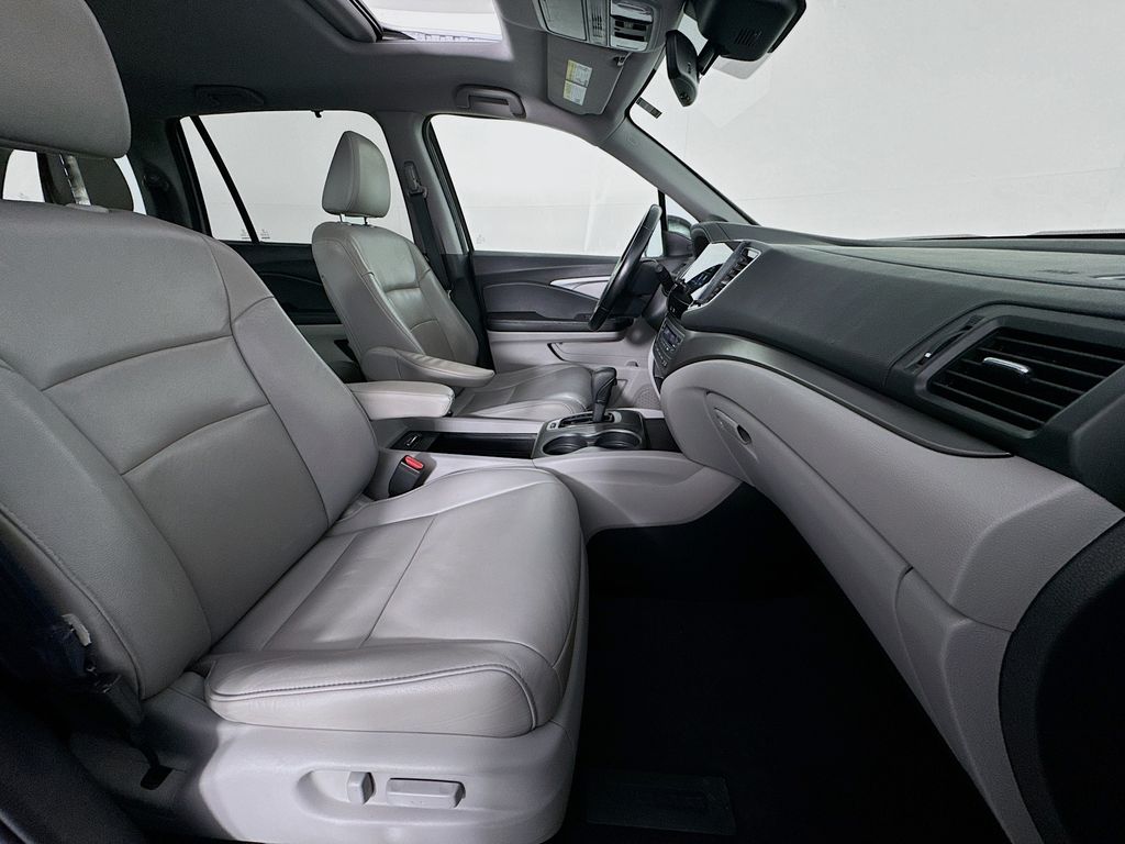 Used Car 2019 Honda Pilot  Ex-l For Sale Under $25,000 In Austin, Texas