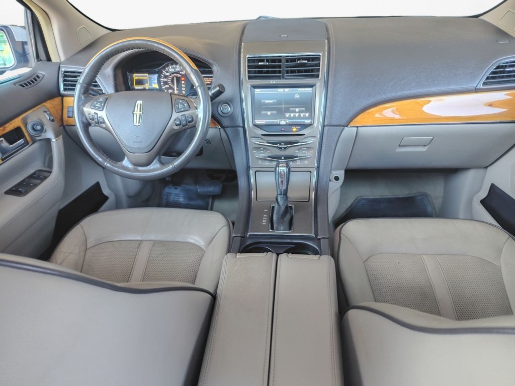 Used Car 2013 Lincoln Mkx  Base For Sale Under $12,000 In Austin, Texas