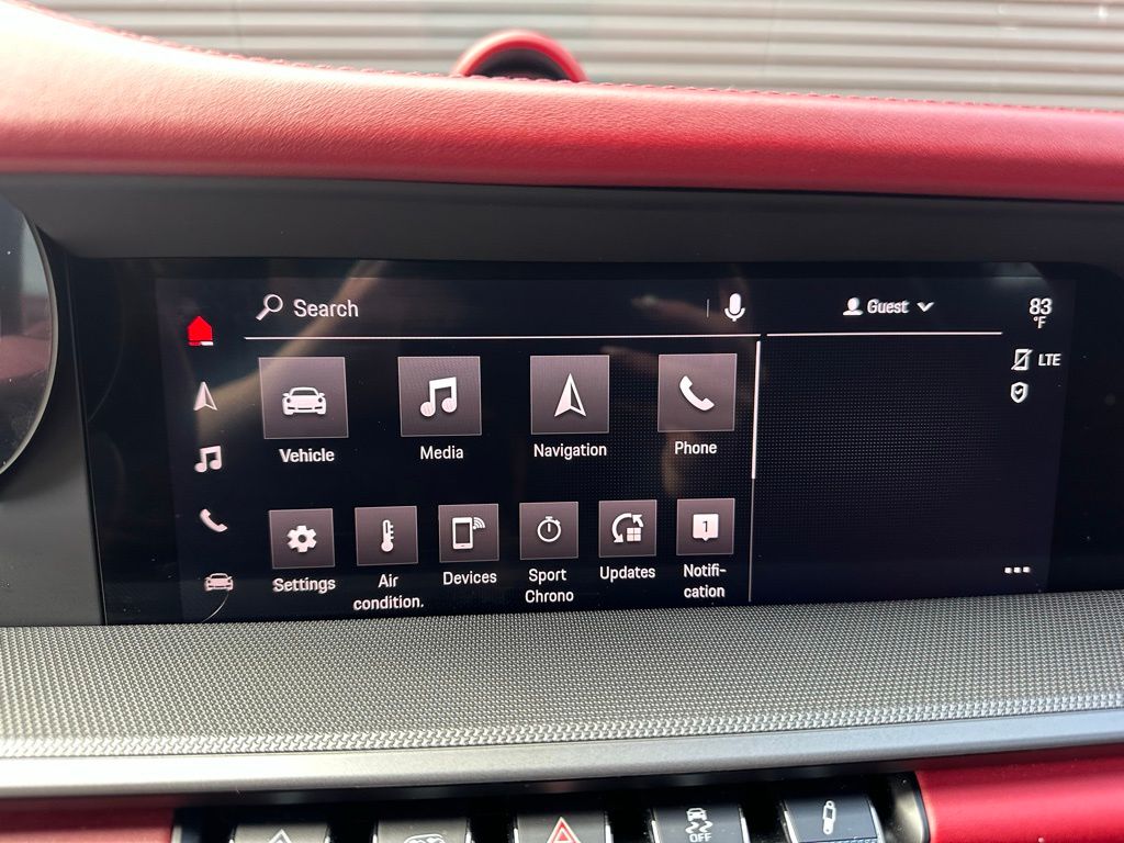 Thumbnail: 2022 Porsche 911 - 32