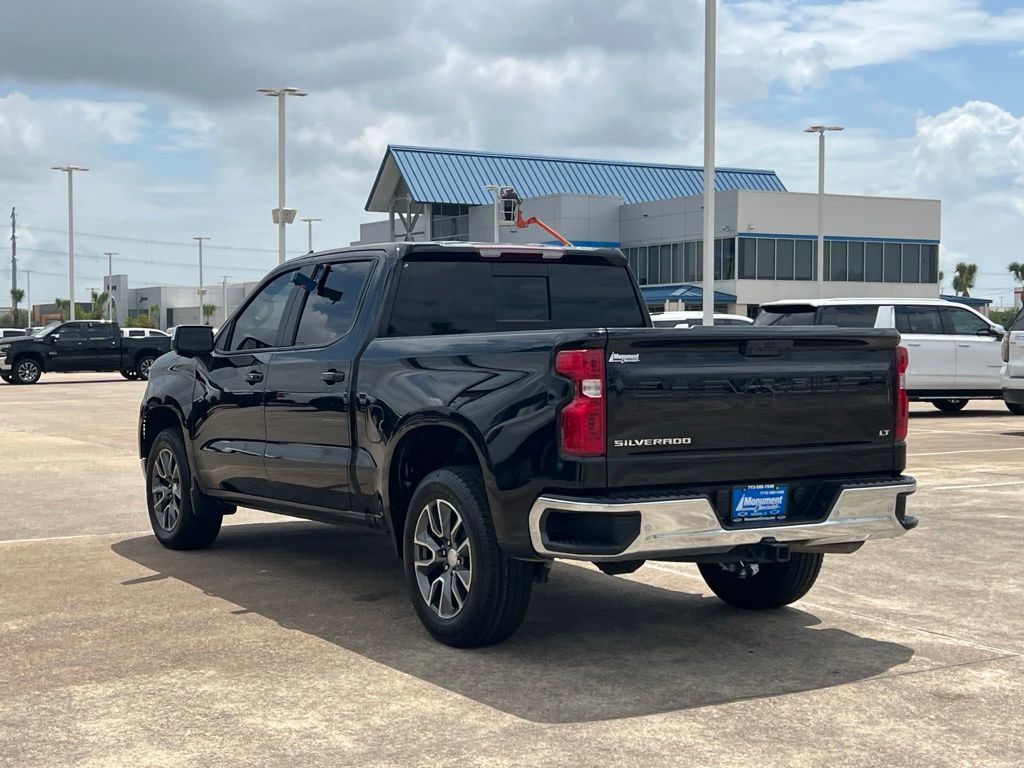 2022 Chevrolet Silverado 1500 LT - 10