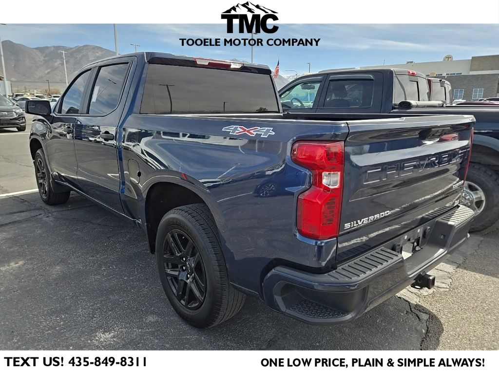 Used 2023 Blue Chevrolet Custom image 5