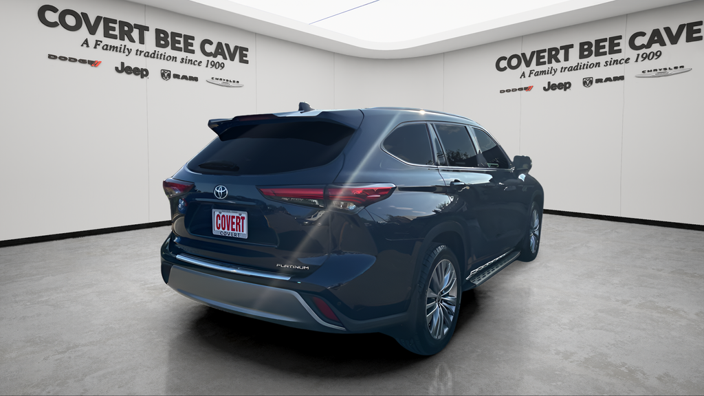 Used Car 2022 Toyota Highlander  Platinum For Sale Under $40,000 In Austin, Texas