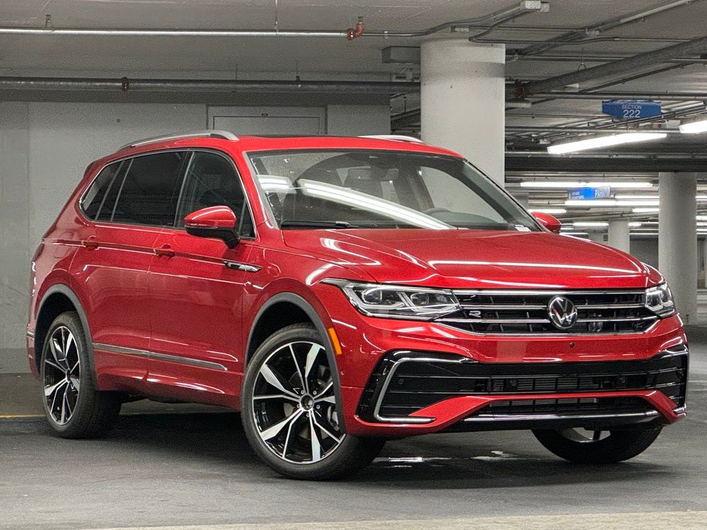 2024 Volkswagen Tiguan 2.0T SEL R-Line 2