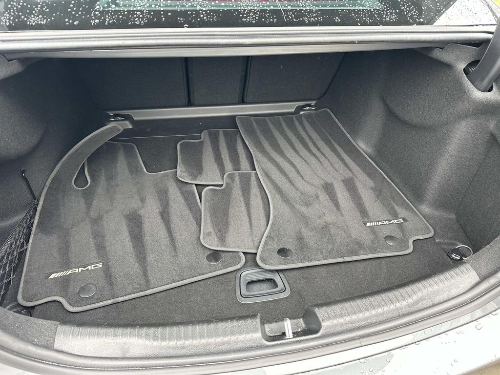 Thumbnail: 2025 Mercedes-Benz C-Class - 24