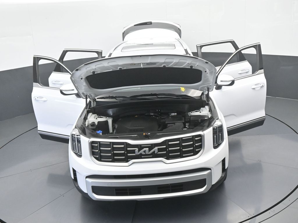 Used 2024 Glacial White Pearl Kia S image 71