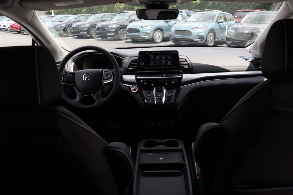 Thumbnail: 2026 Honda Odyssey - 19