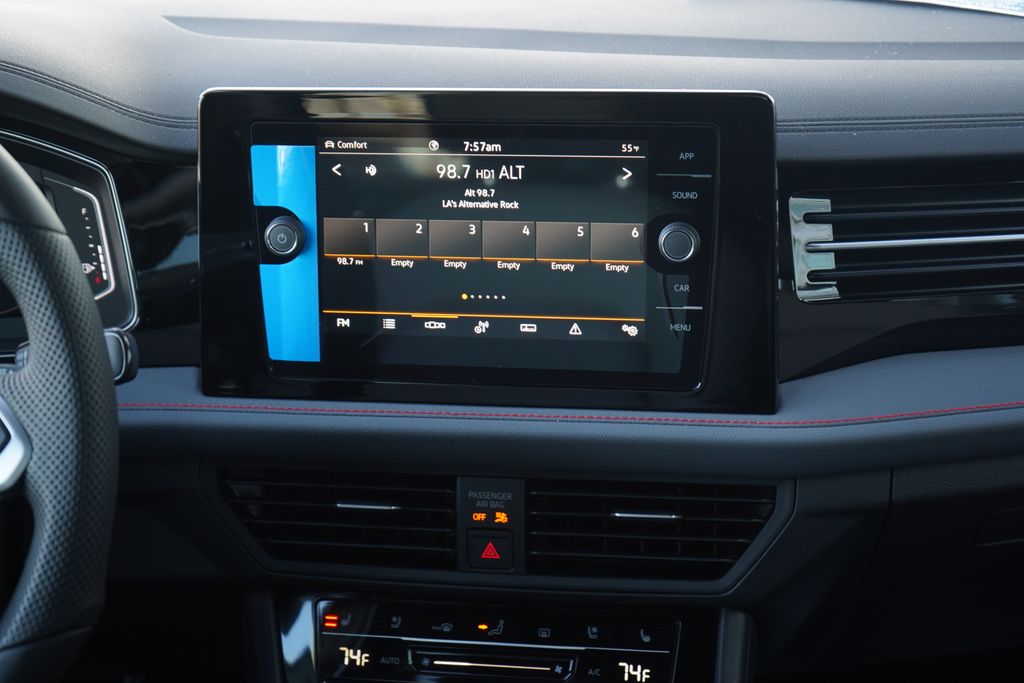 Thumbnail: 2026 Volkswagen Jetta - 10