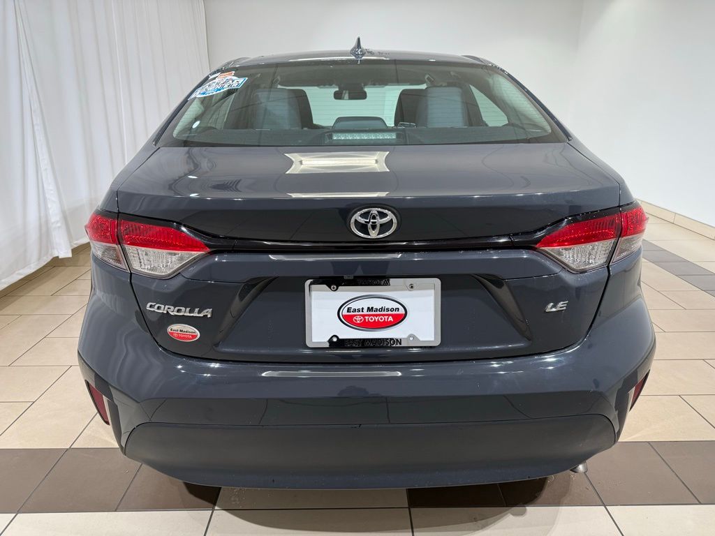 Thumbnail: 2023 Toyota Corolla - 4