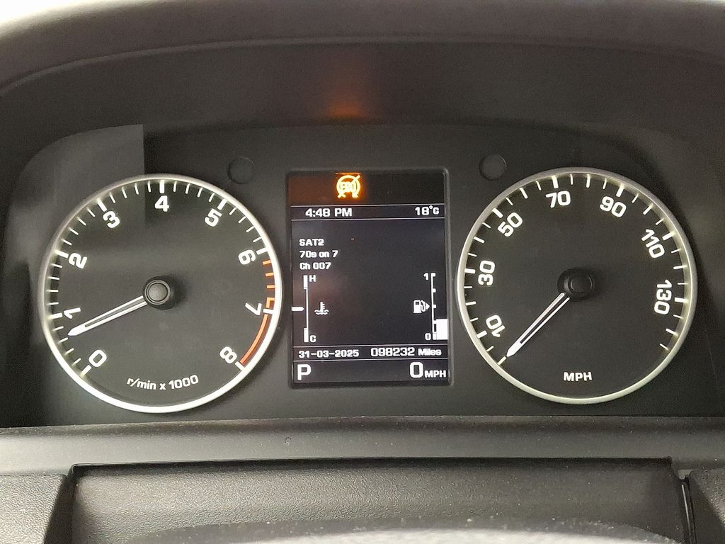 2016 Land Rover LR4 HSE 23