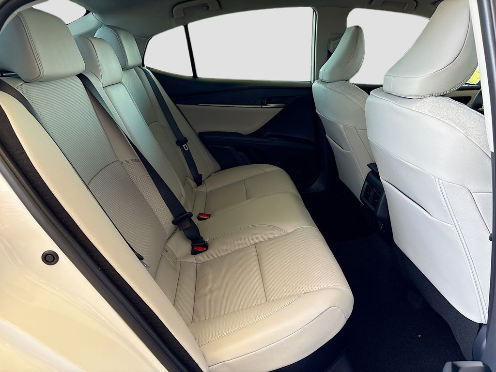 Thumbnail: 2026 Toyota Camry - 21