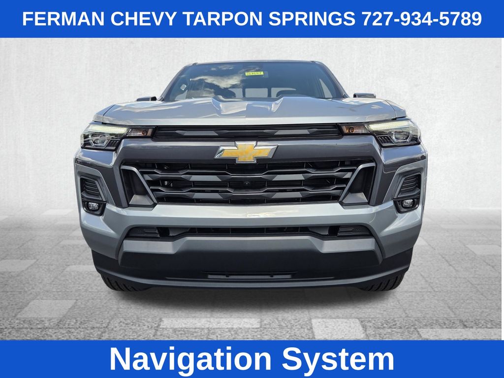 View vehicle photo 4