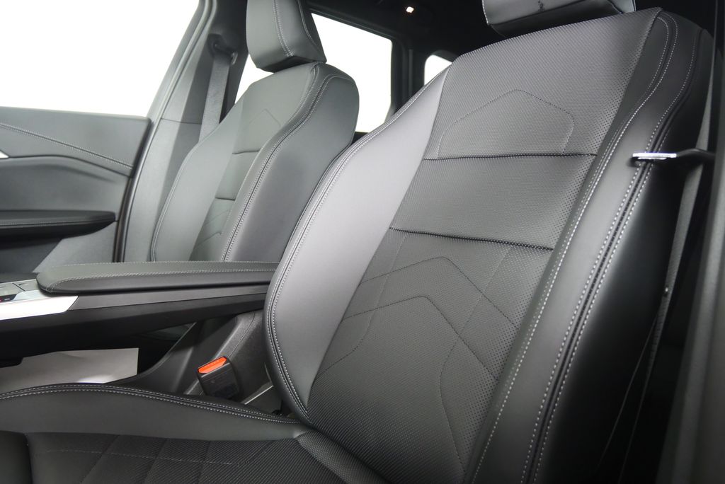 Thumbnail: 2026 BMW X1 - 10