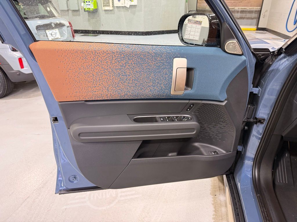 Thumbnail: 2026 MINI Cooper Countryman - 10