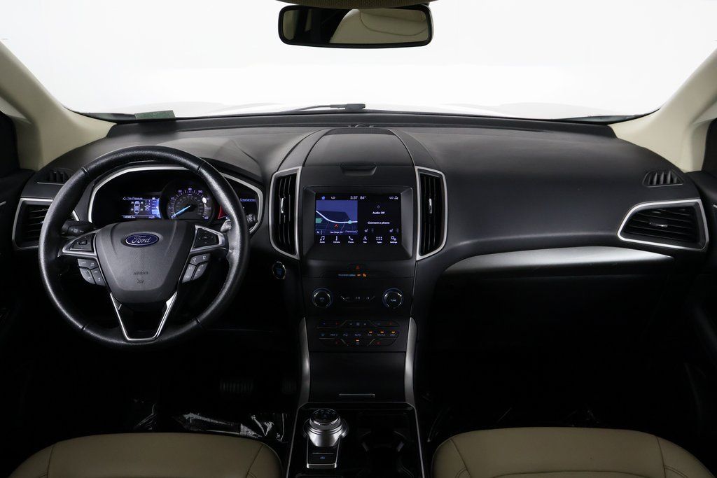 Thumbnail: 2019 Ford Edge - 8