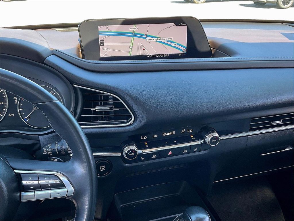 2023 Mazda CX-30 — photo 17