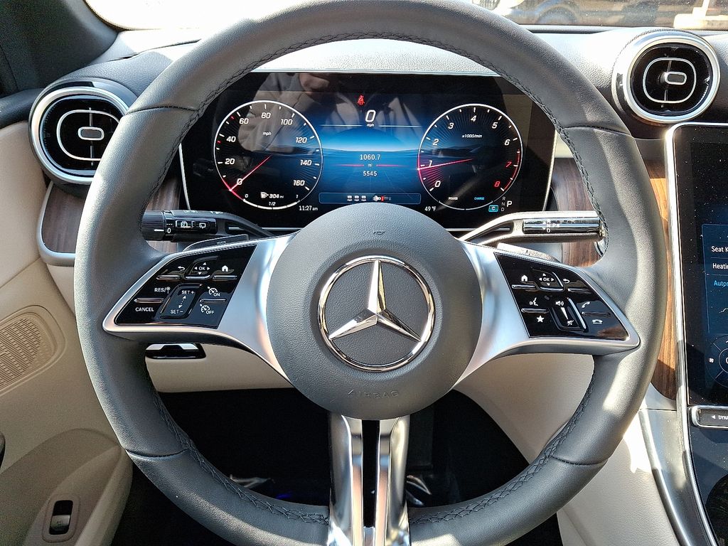 Thumbnail: 2026 Mercedes-Benz GLC - 18