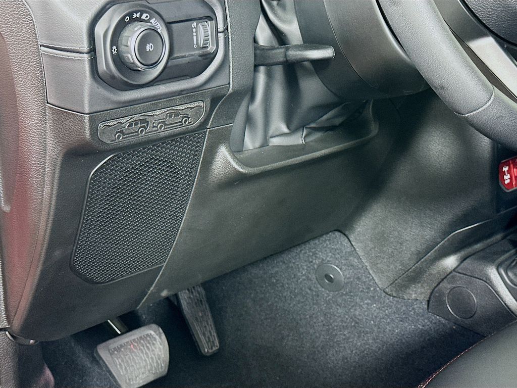 Thumbnail: 2026 Jeep Wrangler - 10