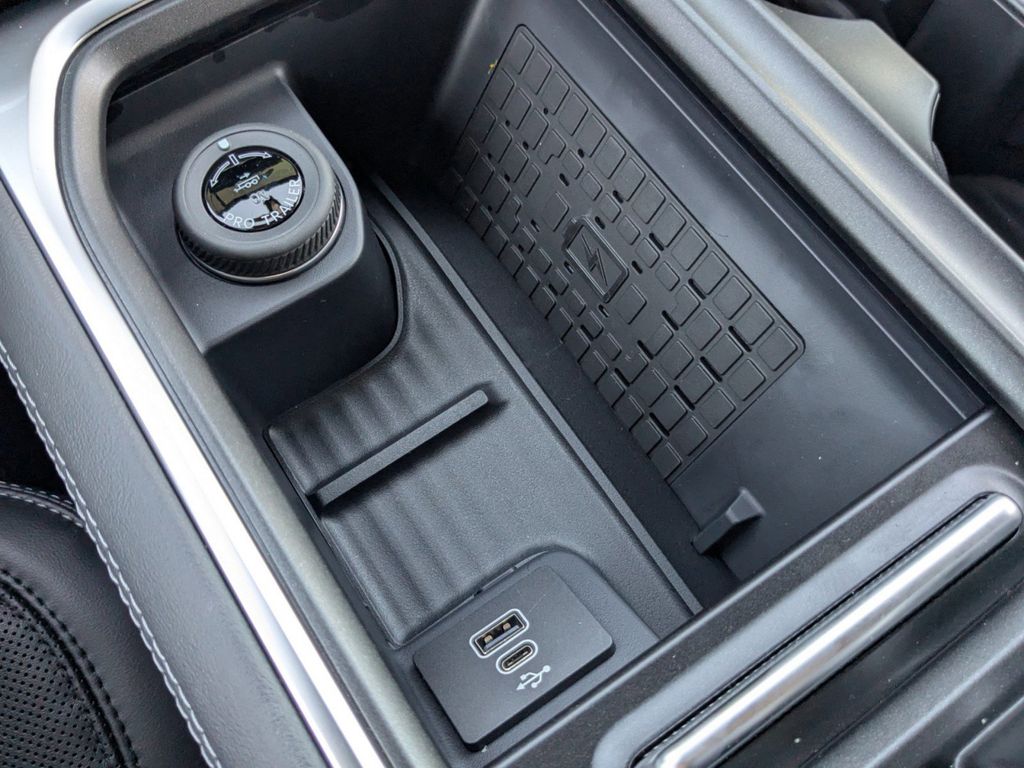 2025 Ford Expedition Platinum MAX
