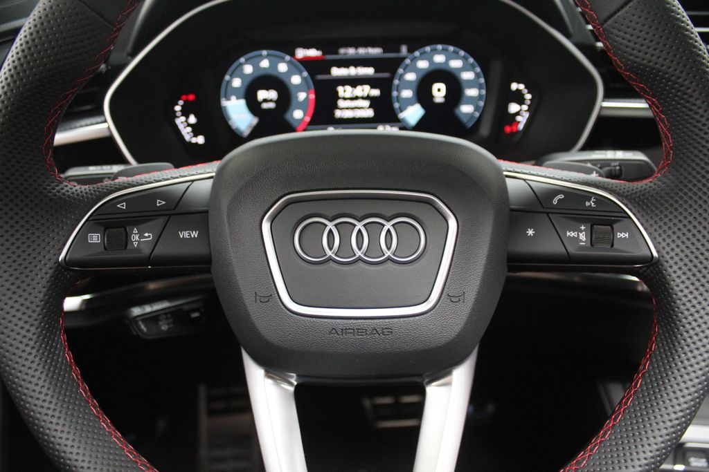 Thumbnail: 2025 Audi Q3 - 29