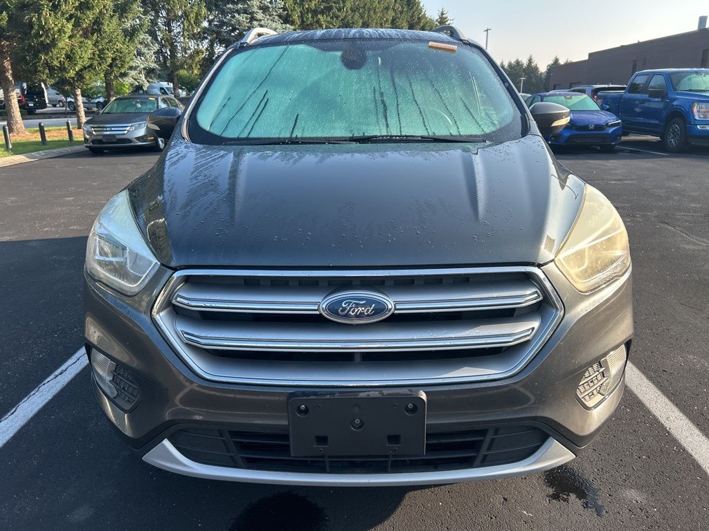 Thumbnail: 2017 Ford Escape - 5