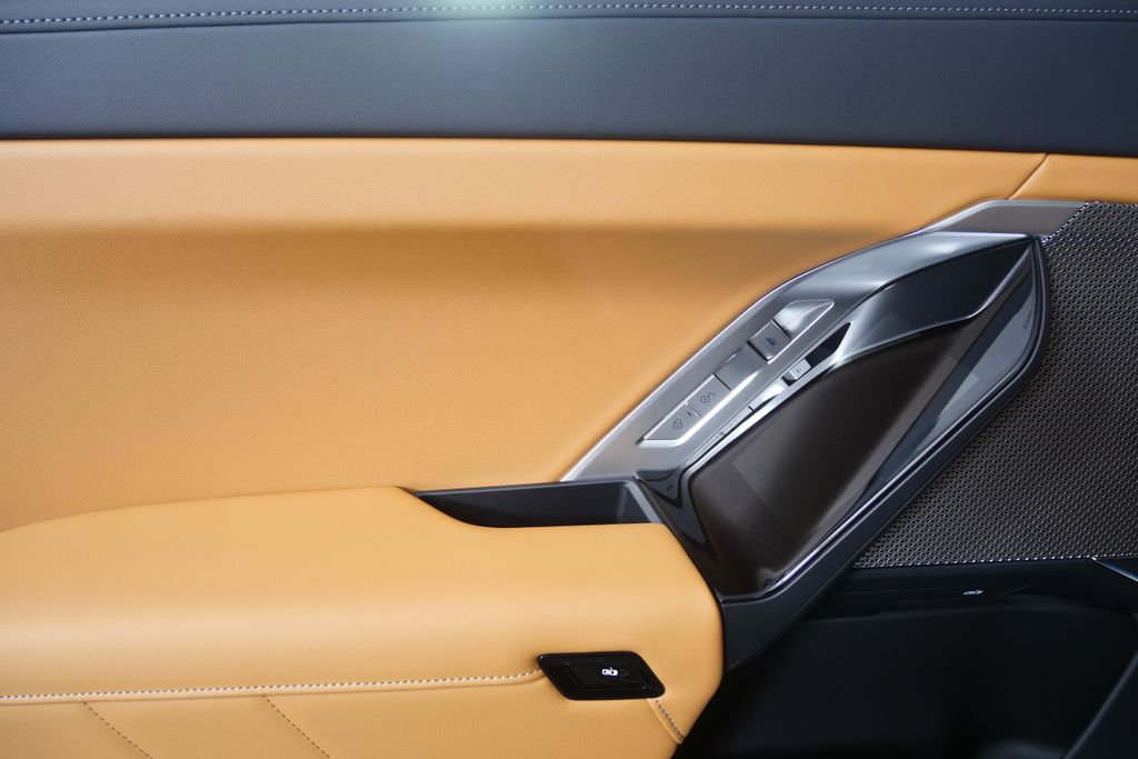 Thumbnail: 2026 BMW 7 Series - 13