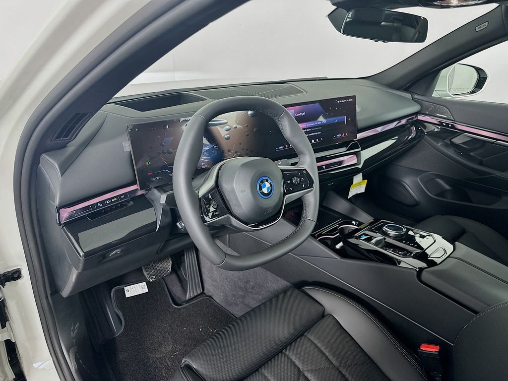 2025 BMW i5 eDrive40 9