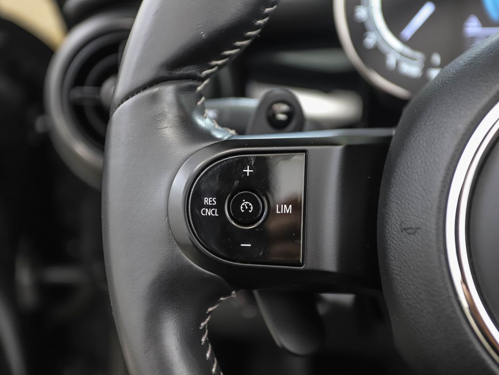 Thumbnail: 2023 MINI Cooper - 12