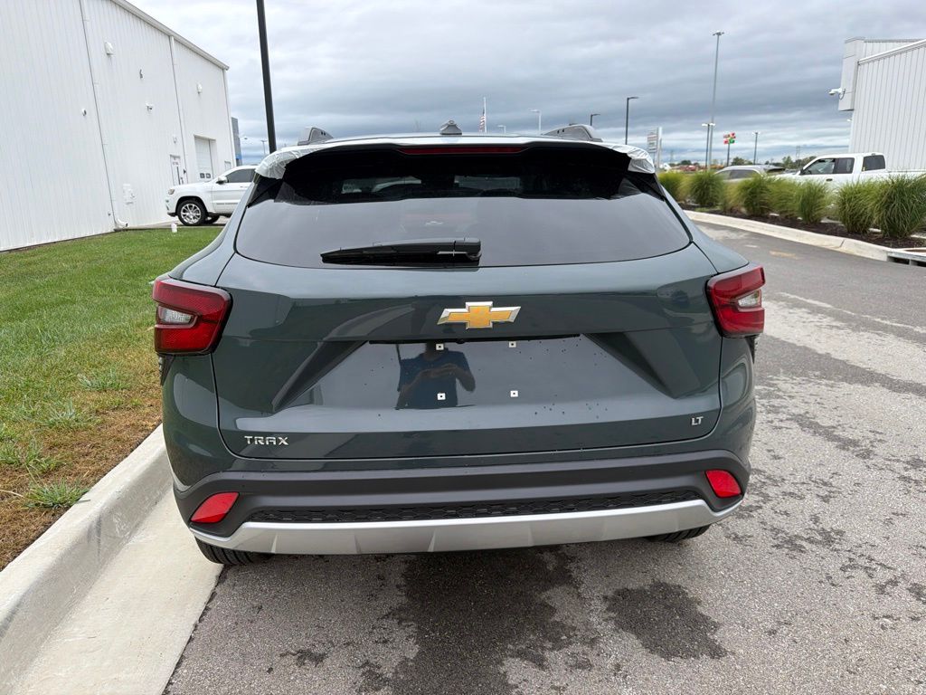 New 2026 Gray Chevrolet LT image 5