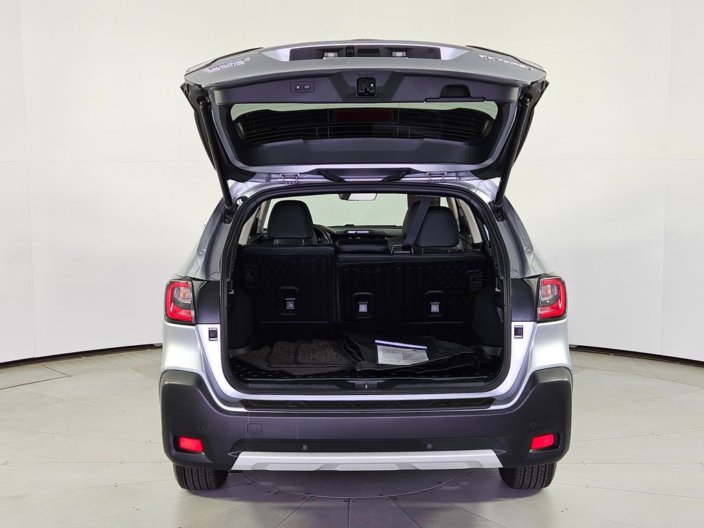 Thumbnail: 2025 Subaru Outback - 10