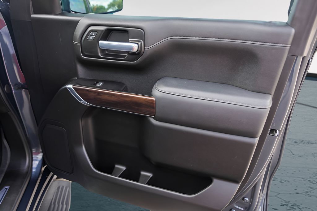 Used Car 2022 Gmc Sierra 1500 Limited  Slt For Sale Under $35,000 In Austin, Texas