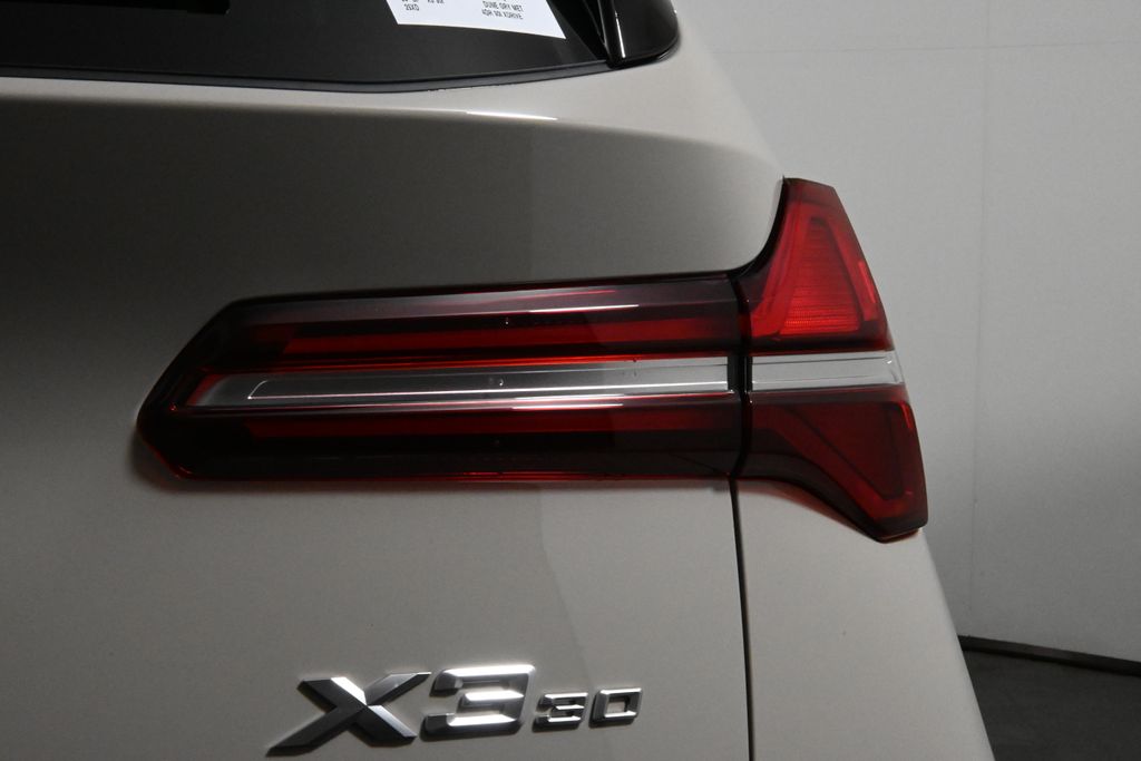 Thumbnail: 2025 BMW X3 - 13