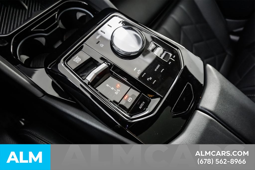 Used 2025 Gray BMW 530i image 38