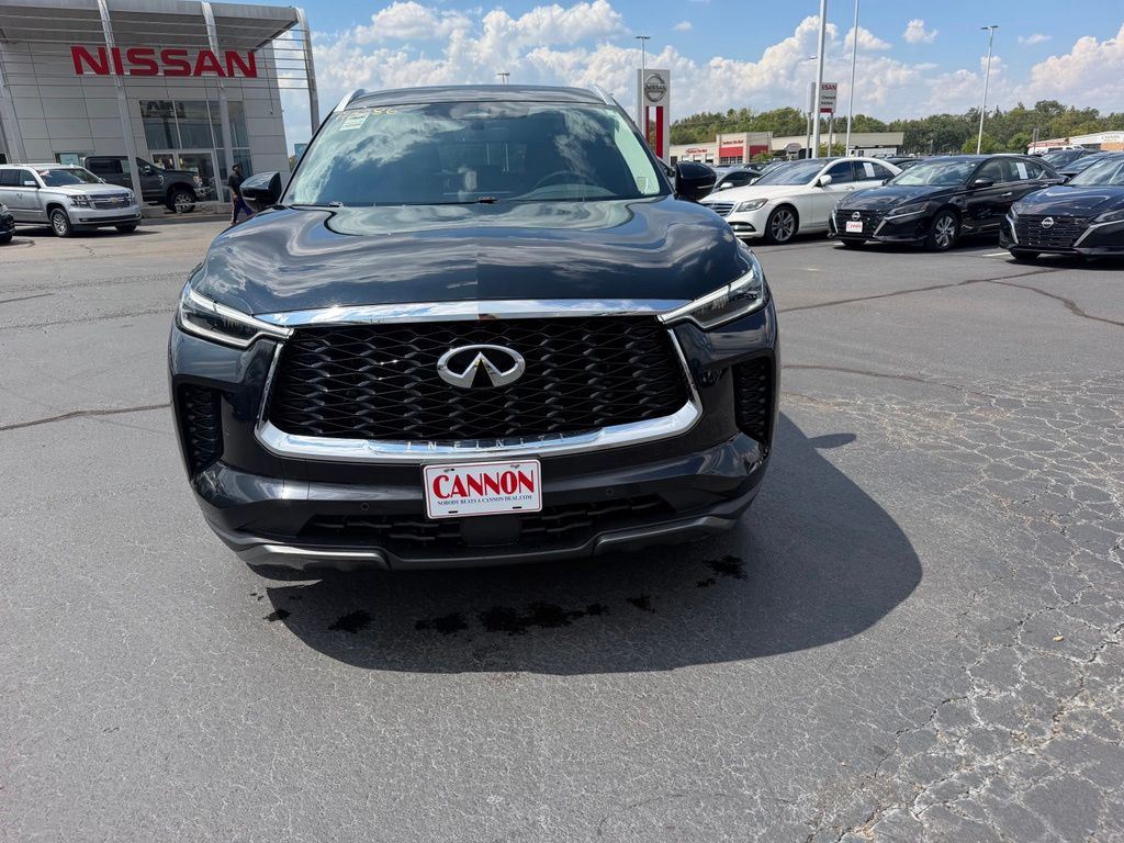2023 INFINITI QX60 Sensory FWD