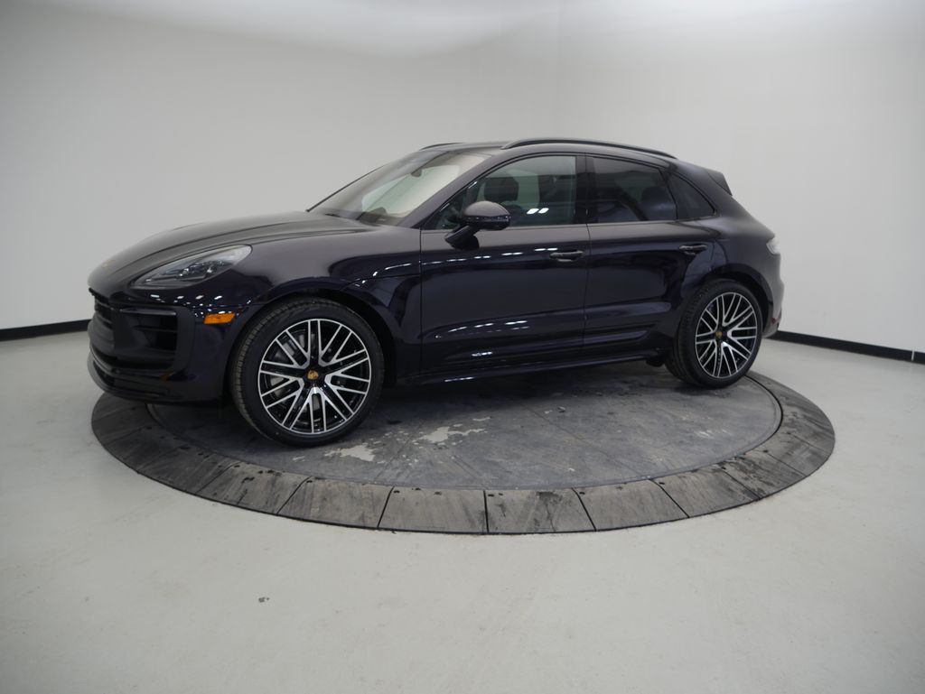 Thumbnail: 2026 Porsche Macan - 1