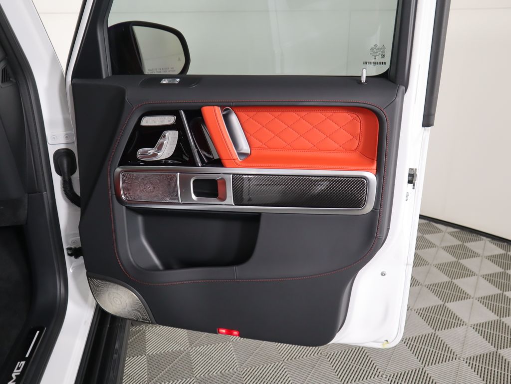 Thumbnail: 2025 Mercedes-Benz G-Class - 27