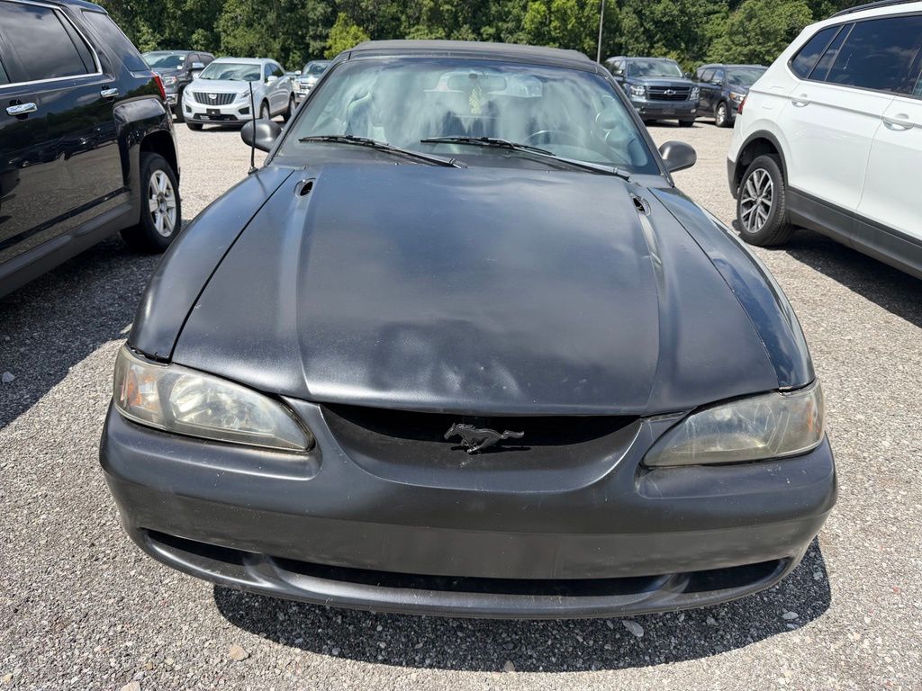  1998 Ford Mustang Convertible Rear-Wheel Drive 5-Speed Manual