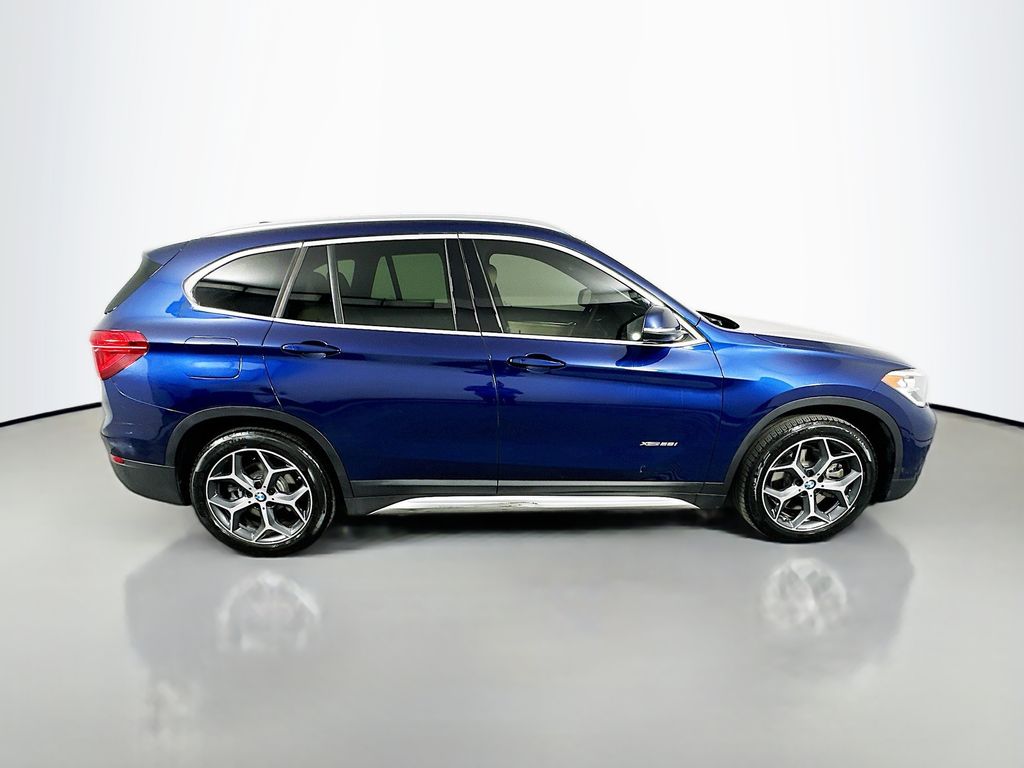 Thumbnail: 2016 BMW X1 - 4
