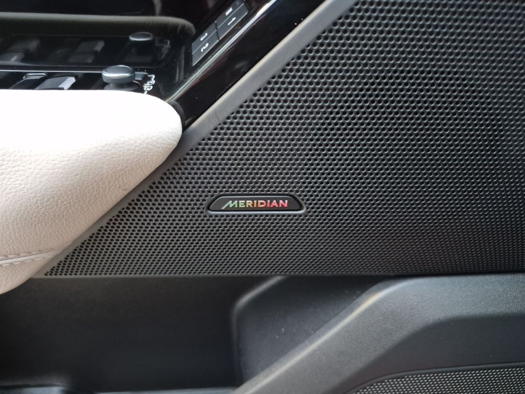 Used Car 2021 Land Rover Range Rover Velar  P250 R-dynamic S For Sale Under $35,000 In Austin, Texas