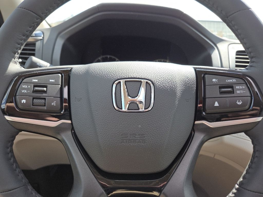 New 2026 Gray Honda Touring image 32