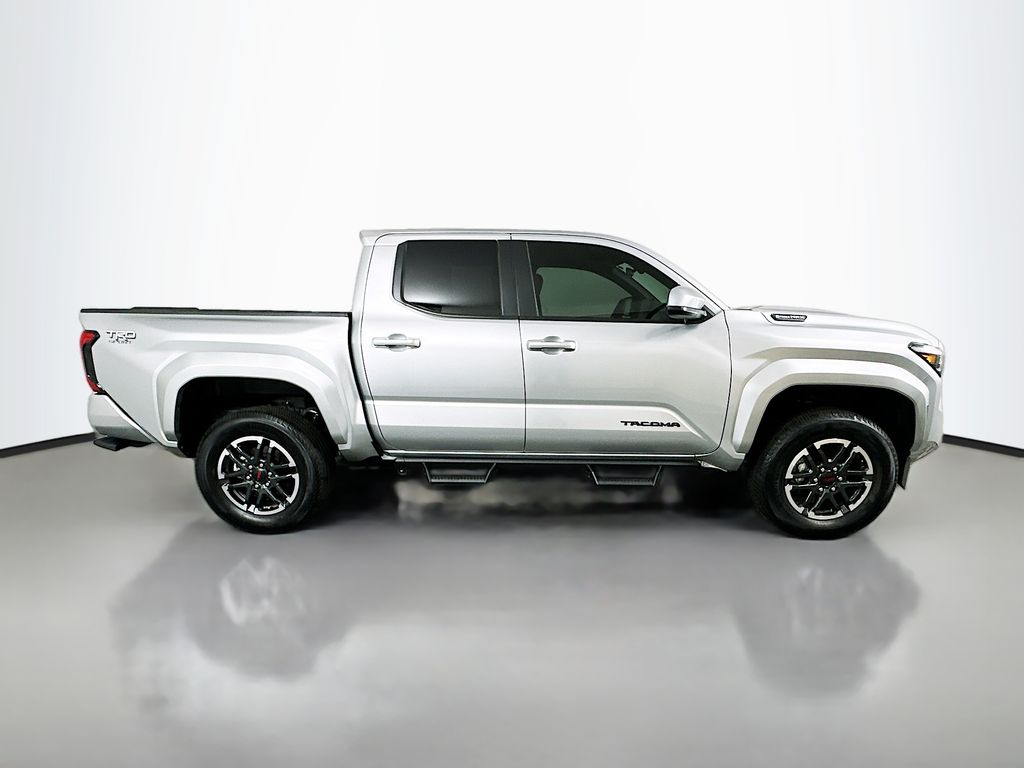 Thumbnail: 2025 Toyota Tacoma - 4