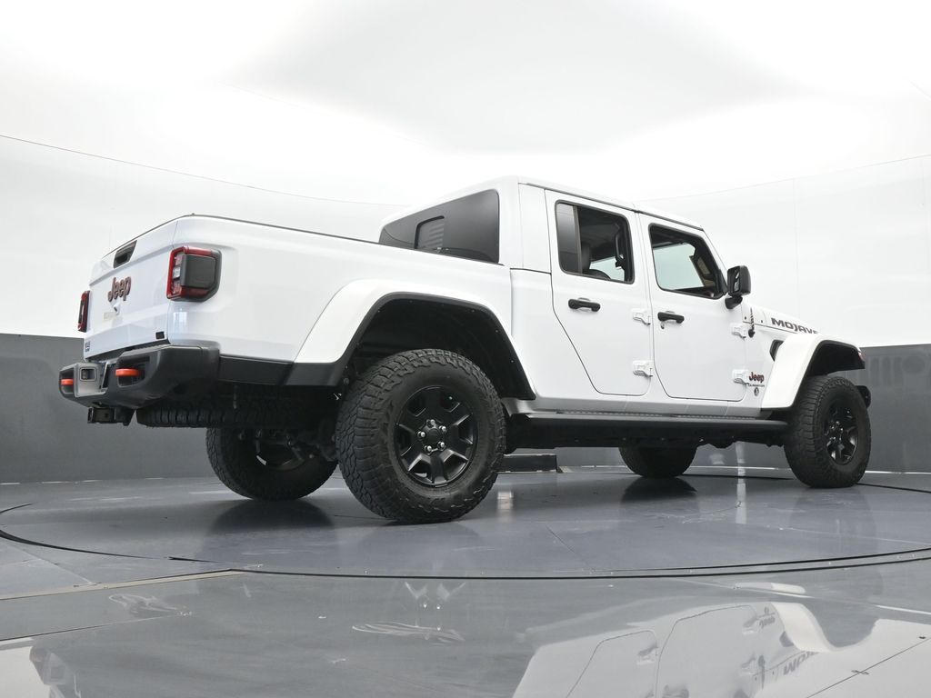 Used 2022 Bright White Clearcoat Jeep Mojave image 67
