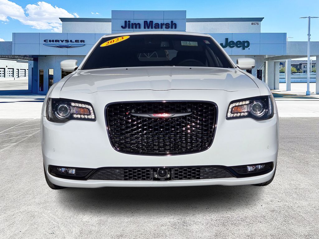 2023 Chrysler 300 S 7