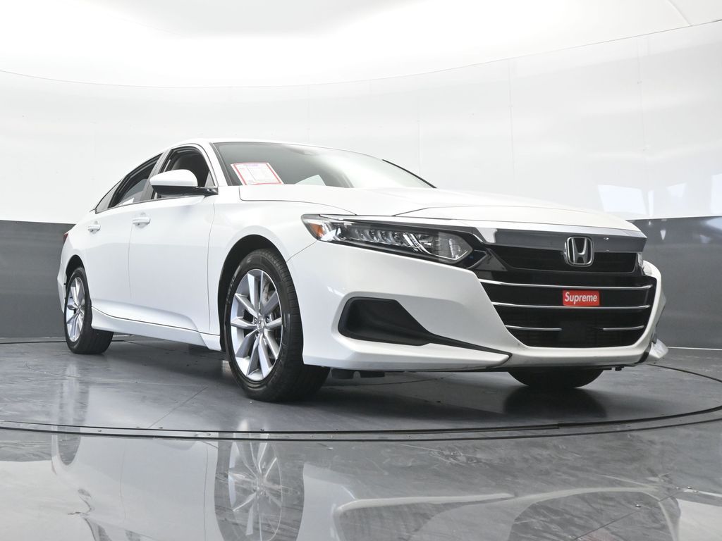 Used 2021 White Honda LX image 59