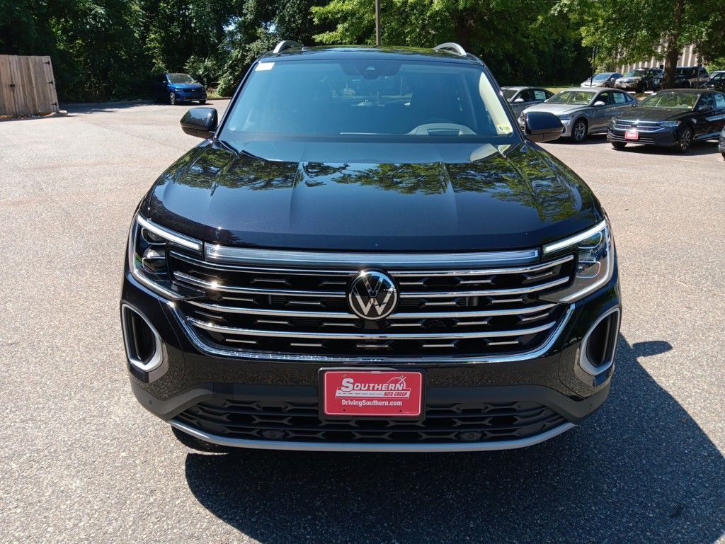 2024 Volkswagen Atlas 2.0T SEL 8