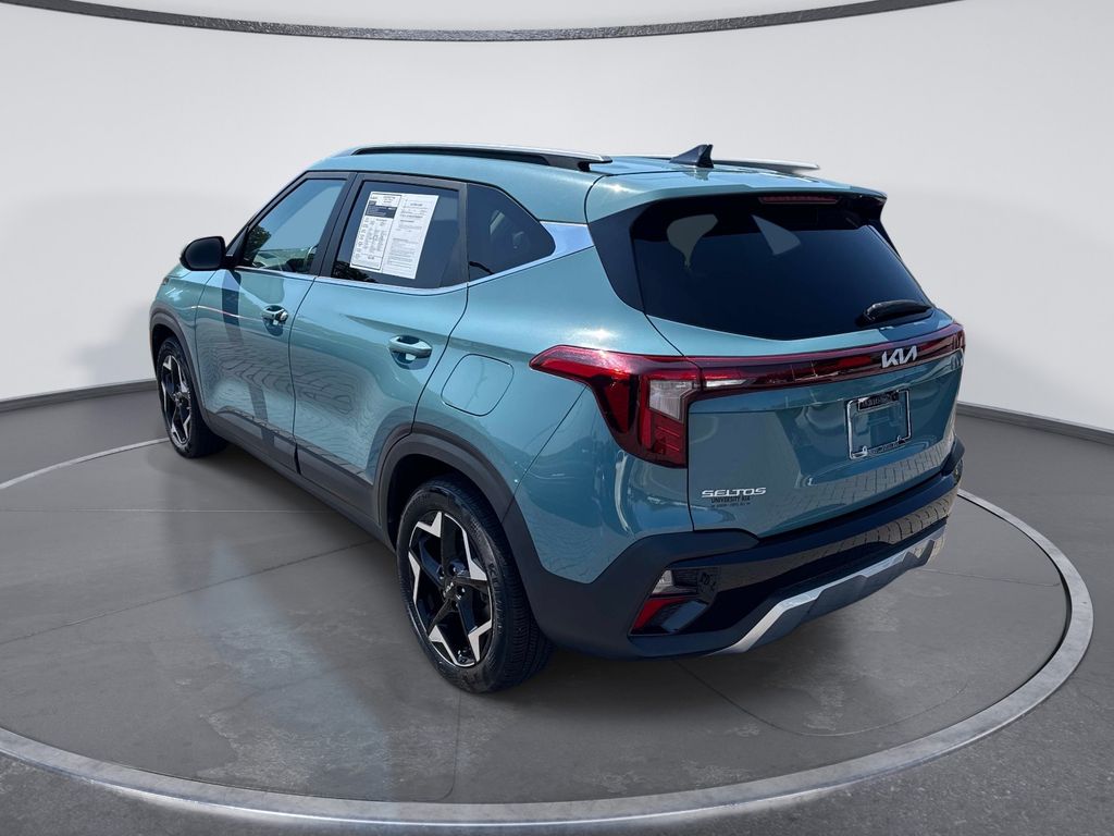 Used 2024 Blue Kia EX image 5