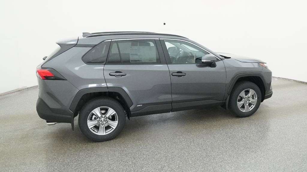 Thumbnail: 2025 Toyota RAV4 - 18