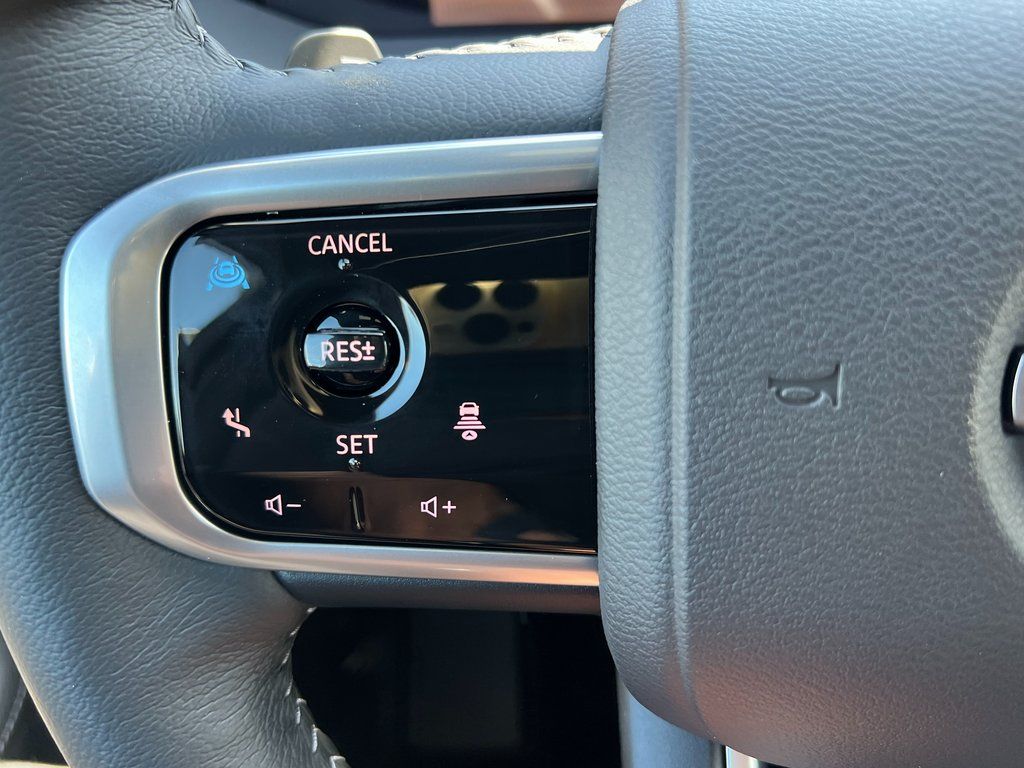 2026 Nissan Armada SL - Photo 18